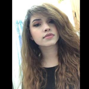 Meet your Posher, Lianna